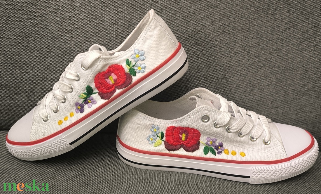 K�zzel hîmzett női tornacipő  - ruha & divat - cipő & papucs - cipő, szandál - Meska.hu