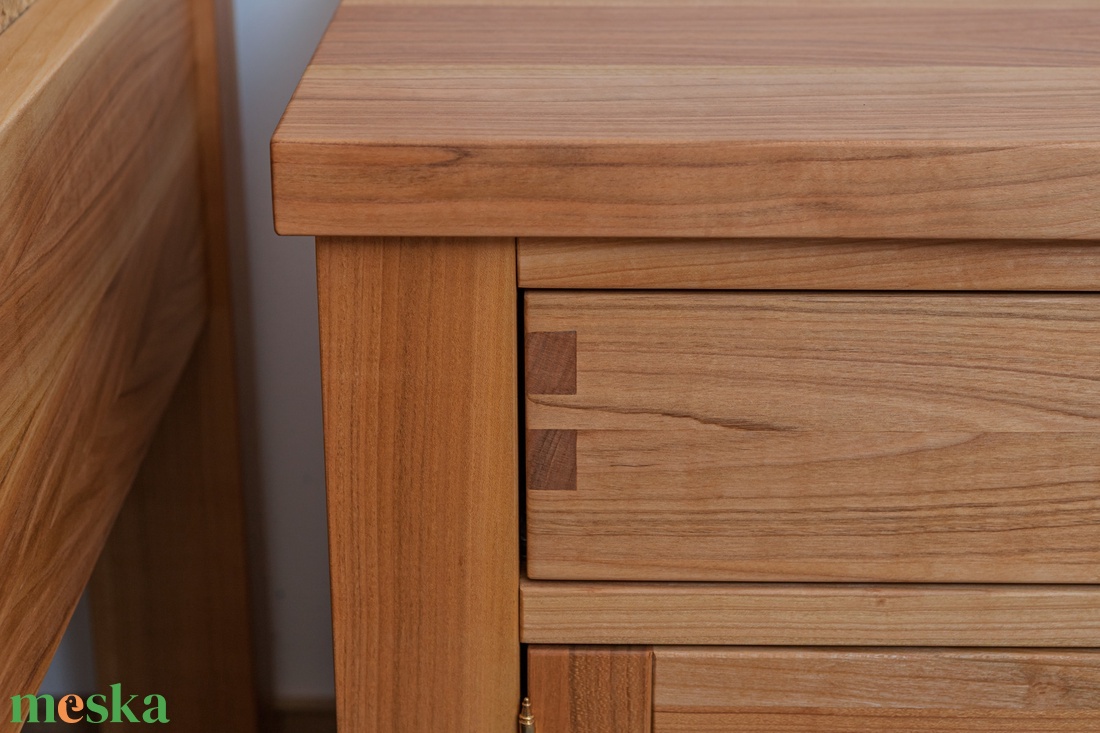 Cseresznyefa éjjeli szekrény - otthon & életmód - bútor - szekrény - Meska.hu