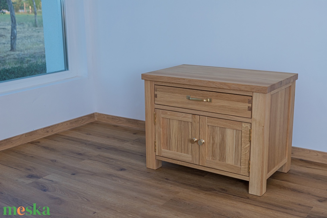 Tölgyfa éjjeli szekrény - otthon & életmód - bútor - szekrény - Meska.hu