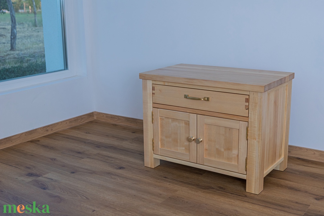 Juharfa éjjeli szekrény - otthon & életmód - bútor - szekrény - Meska.hu