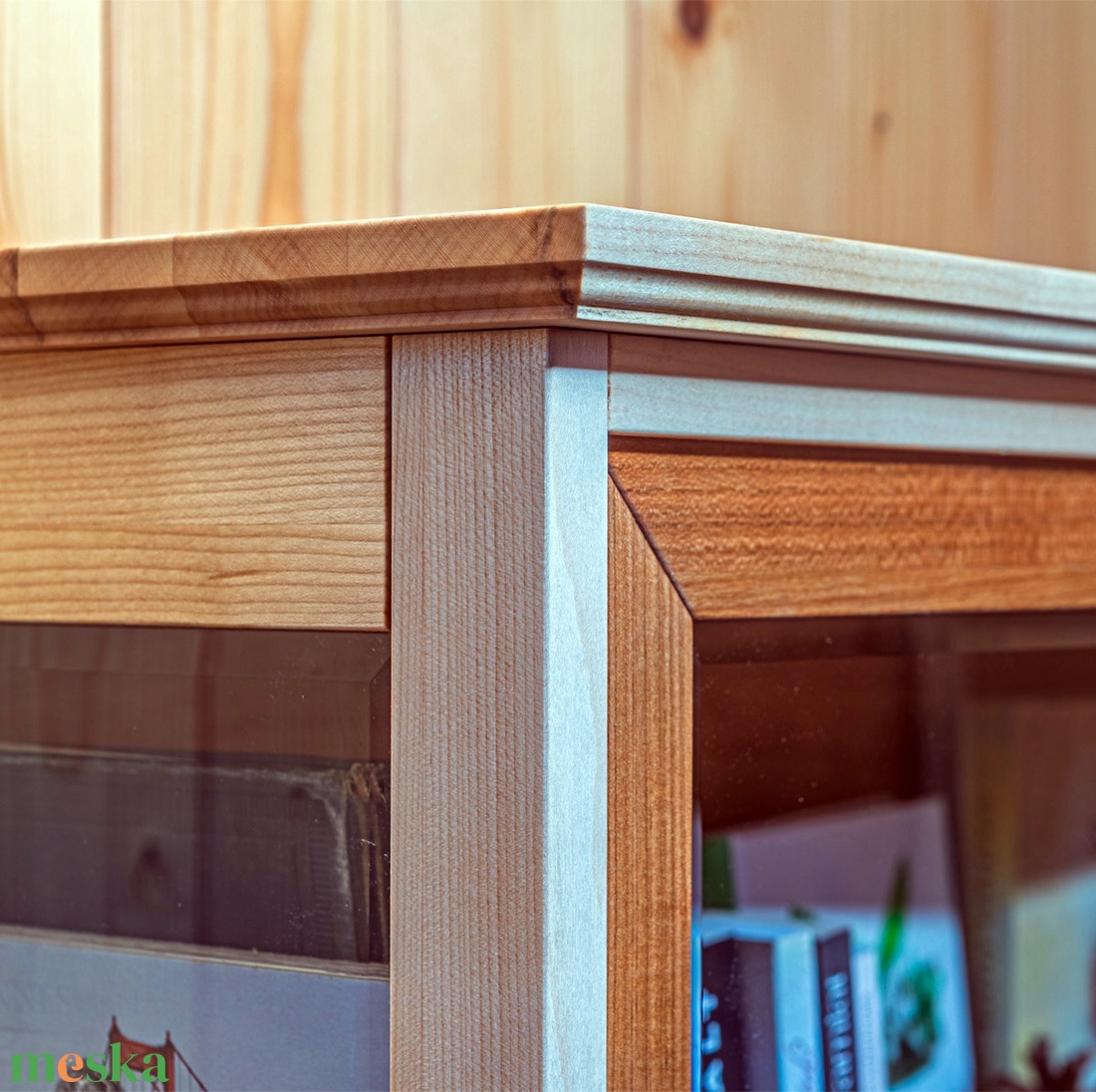 Juharfa üveges könyvszekrény - otthon & életmód - bútor - szekrény - Meska.hu