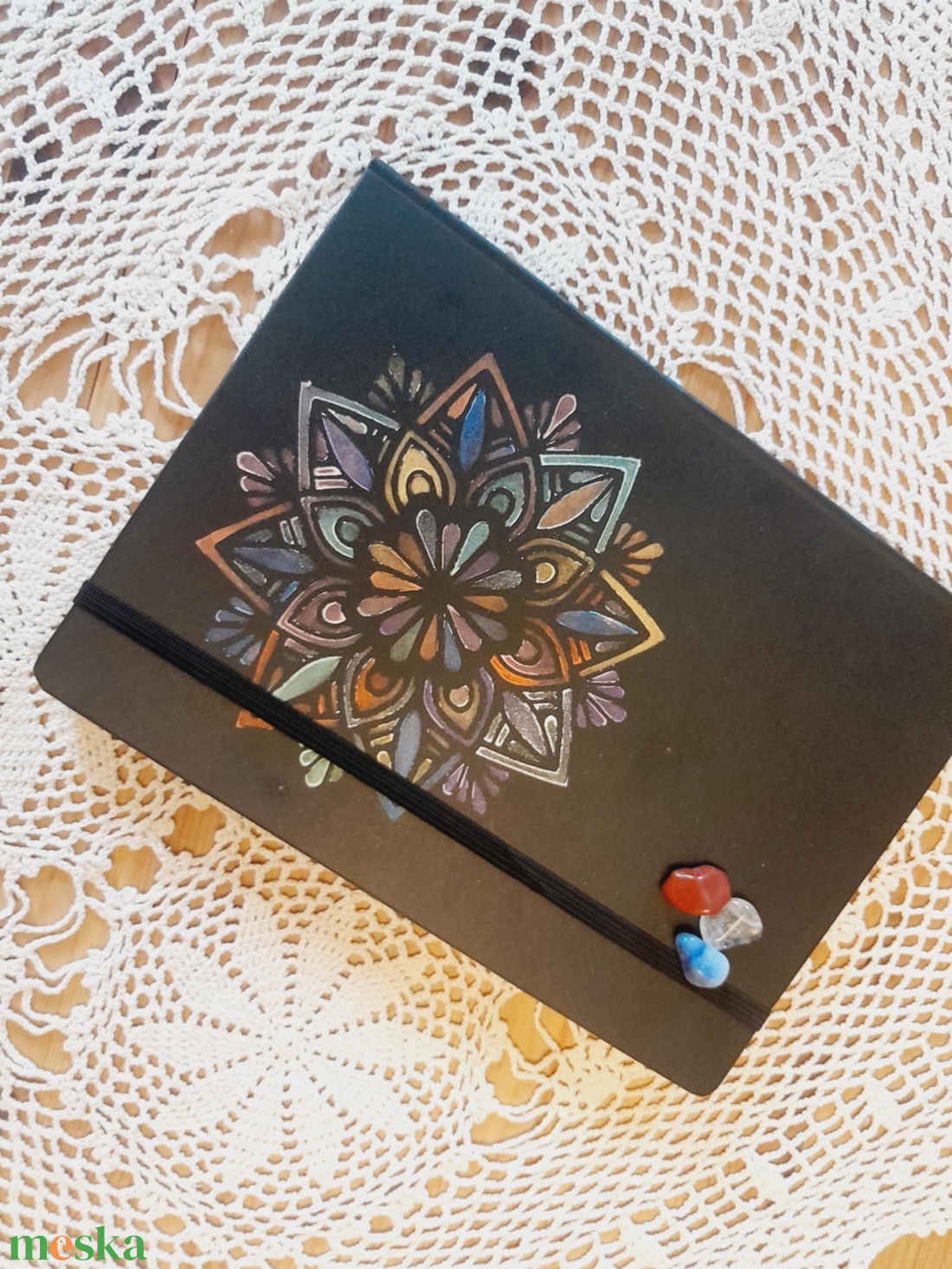 Mandala díszítésű napló vagy fényképalbum ajándék digitális mantragyűjteménnyel és kollázsalapppal - otthon & életmód - papír, írószer - jegyzetfüzet & napló - Meska.hu Mandala díszítésű napló vagy fényképalbum ajándék digitális mantragyűjteménnyel és kollázsalapppal - otthon & életmód - papír, írószer - jegyzetfüzet & napló - Meska.hu