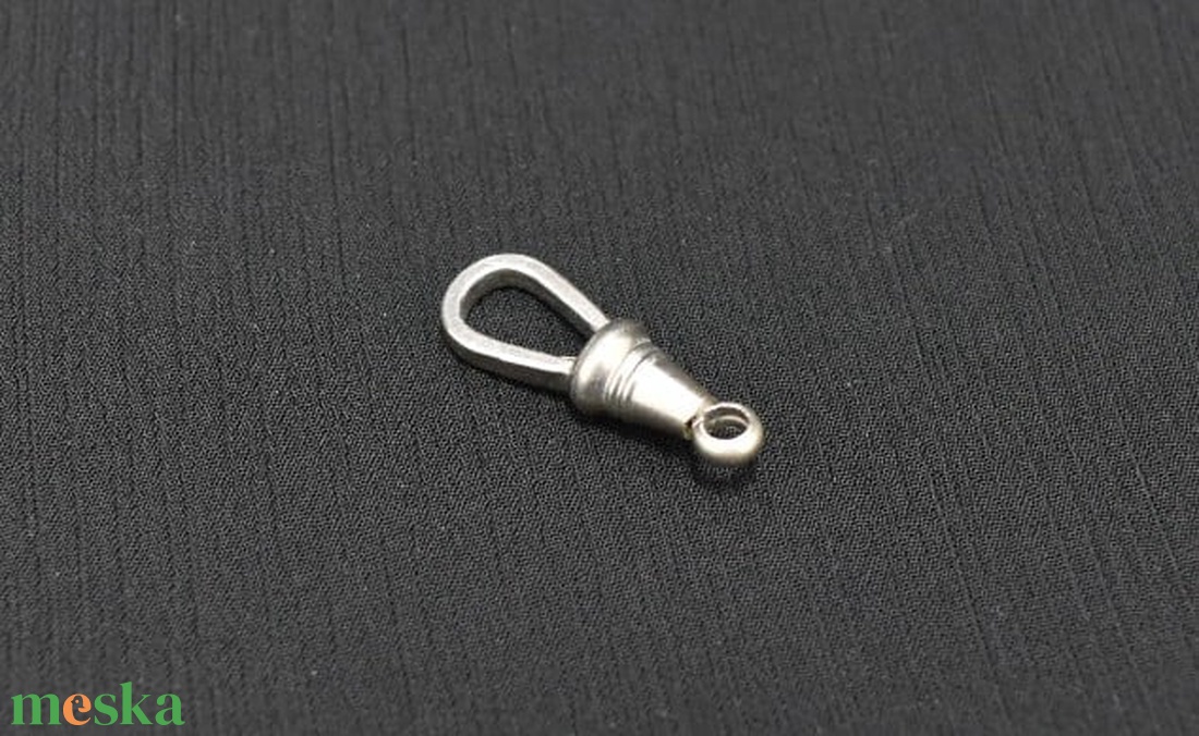 Karabiner zsebóraláncra, alpakkából - ékszer - karóra és ékszeróra - zsebóra - Meska.hu Karabiner zsebóraláncra, alpakkából - ékszer - karóra és ékszeróra - zsebóra - Meska.hu
