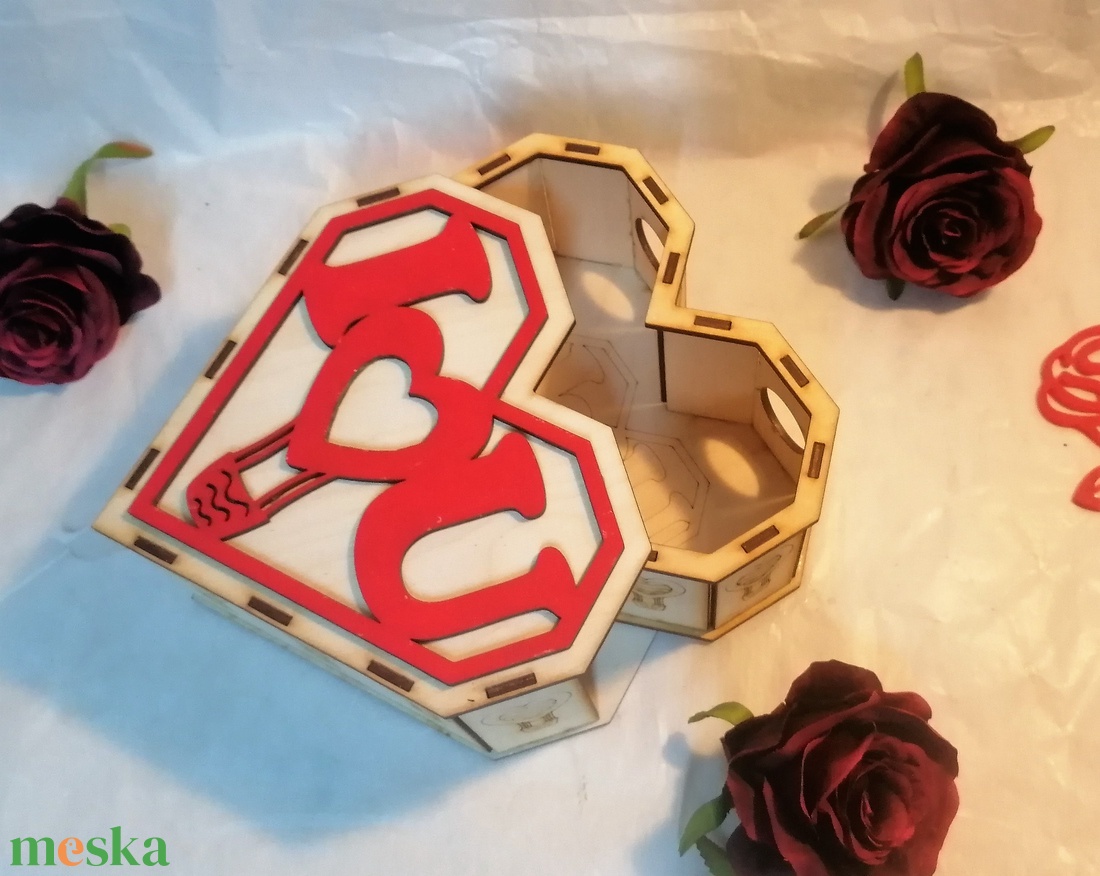 Összetolható I Love You szív alakú doboz Valentin napra - otthon & életmód - dekoráció - asztal és polc dekoráció - díszdoboz - Meska.hu Összetolható I Love You szív alakú doboz Valentin napra - otthon & életmód - dekoráció - asztal és polc dekoráció - díszdoboz - Meska.hu