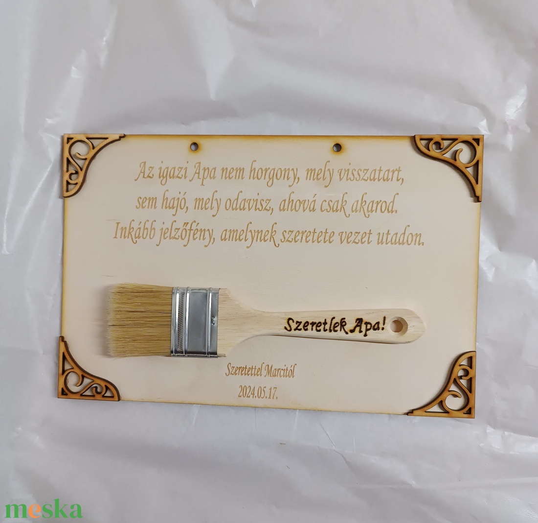 Szülőköszöntő fali ecsetes fa tábla Édesapáknak és Nagypapáknak - esküvő - emlék & ajándék - szülőköszöntő ajándék - Meska.hu Szülőköszöntő fali ecsetes fa tábla Édesapáknak és Nagypapáknak - esküvő - emlék & ajándék - szülőköszöntő ajándék - Meska.hu