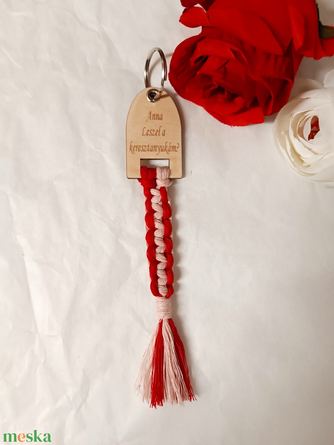 Keresztszülő felkérő makramé kulcstartó nőknek - játék & sport - keresztelőajándékok - Meska.hu