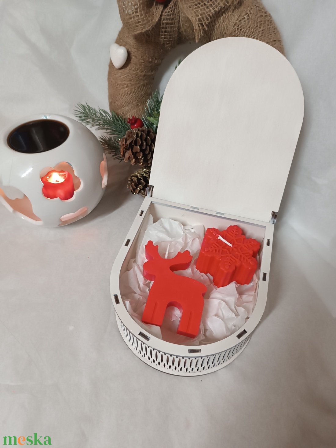 Gyertya csomag festett fa díszdobozban (több színben és illatban) - karácsony - karácsonyi lakásdekoráció - karácsonyi illatgyertya, mécses - Meska.hu