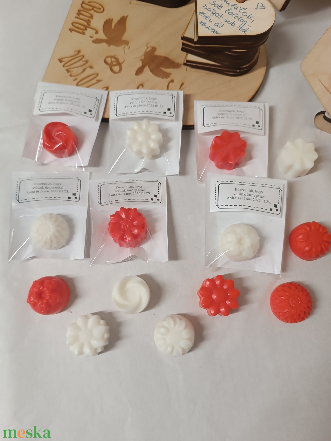 Köszönetajándék bonbon illatviasz több színben és illatban - esküvő - emlék & ajándék - köszönőajándék - Meska.hu