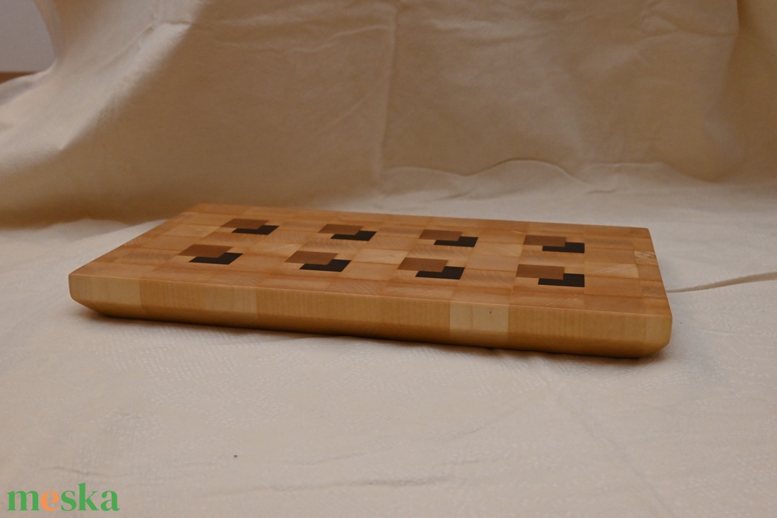 Vágódeszka 3D árnyékos motívummal - otthon & életmód - konyhafelszerelés, tálalás - sütés, főzés - vágódeszka - Meska.hu