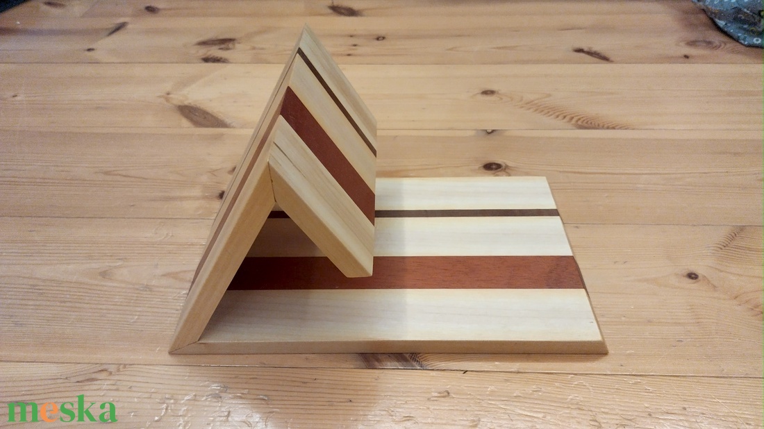 Könyv (és tea) pihentető (1) - otthon & életmód - konyhafelszerelés, tálalás - sütés, főzés - vágódeszka - Meska.hu