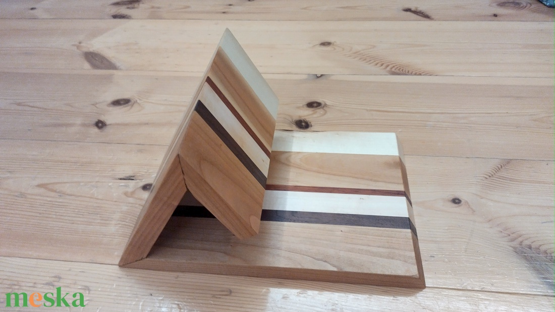 Könyv (és tea) pihentető (2) - otthon & életmód - konyhafelszerelés, tálalás - sütés, főzés - vágódeszka - Meska.hu