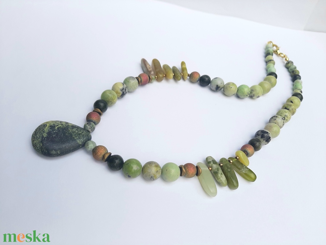 Ausztrál nefrit jáde nyakék - ékszer - nyaklánc - medálos nyaklánc - Meska.hu