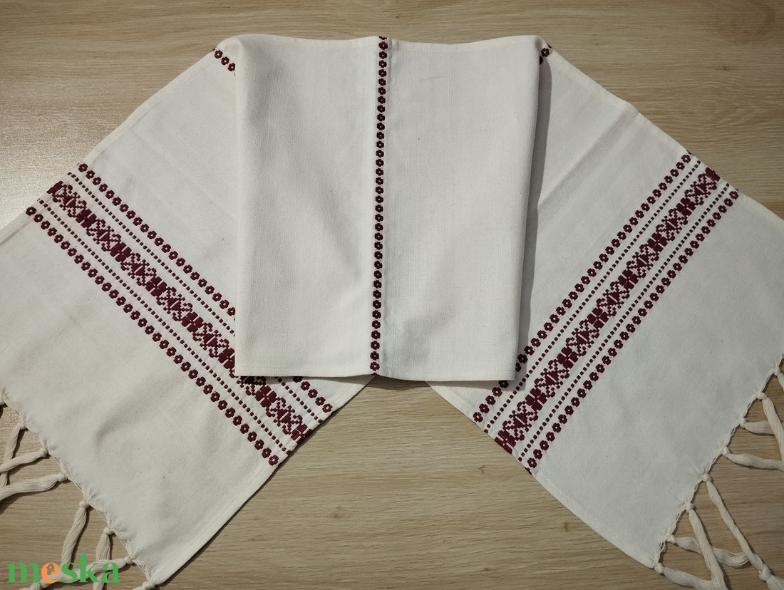 Futó  - otthon & életmód - dekoráció - asztal és polc dekoráció - asztaldísz - Meska.hu