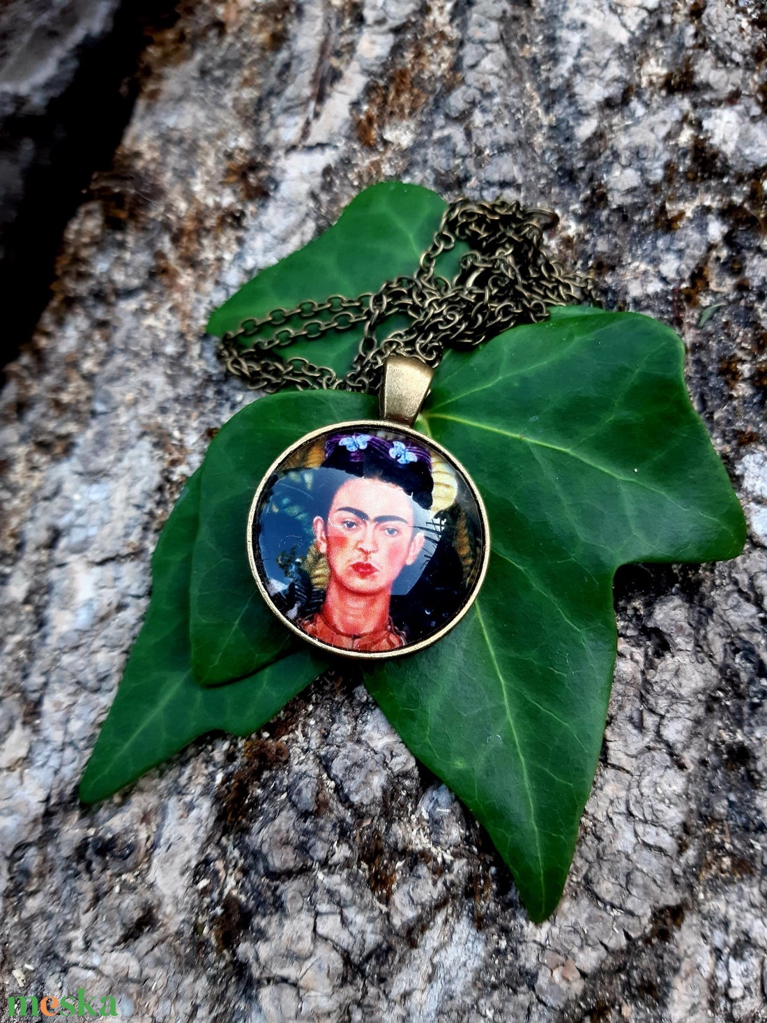 Frida - ékszer - nyaklánc - medálos nyaklánc - Meska.hu Frida - ékszer - nyaklánc - medálos nyaklánc - Meska.hu