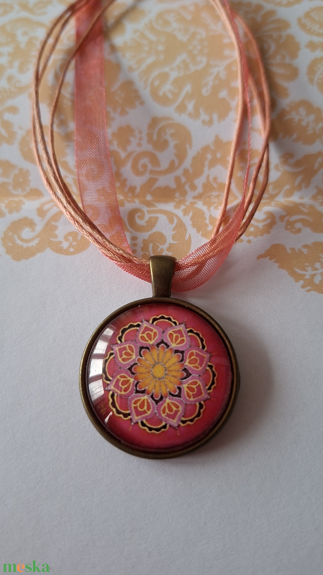 Pink mandala - ékszer - nyaklánc - medál - Meska.hu