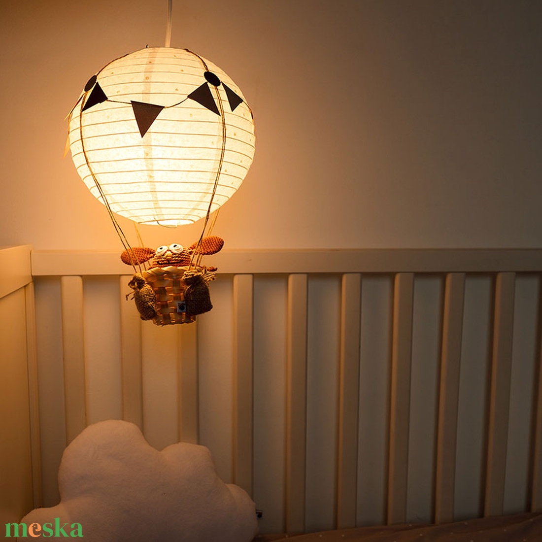 Léghajós rizslámpa horgolt nyuszival - otthon & életmód - lámpa - hangulatlámpa - Meska.hu