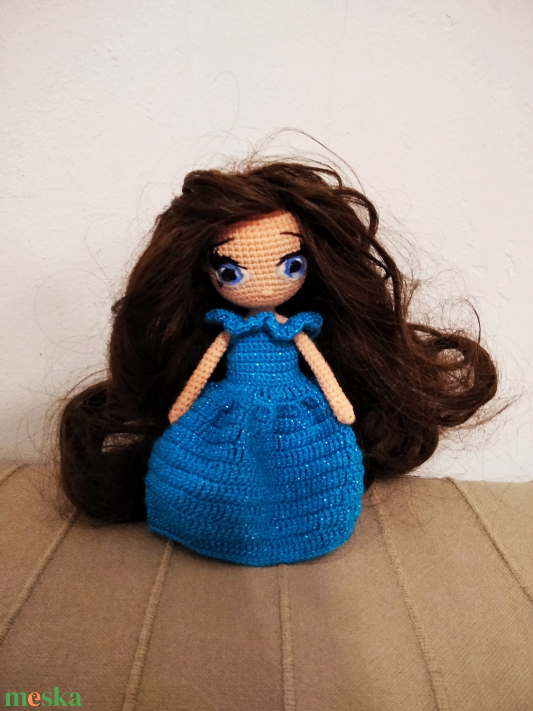 Aranyhaj - öltöztethetős horgolt amigurumi figura. Mérete: 13.5cm magas. - játék & sport - baba & babaház - öltöztethető baba - Meska.hu Aranyhaj - öltöztethetős horgolt amigurumi figura. Mérete: 13.5cm magas. - játék & sport - baba & babaház - öltöztethető baba - Meska.hu