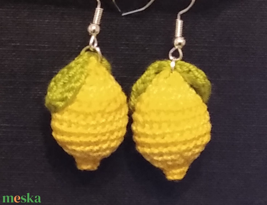 Horgolt citrom fülbevaló - ékszer - fülbevaló - lógó fülbevaló - Meska.hu