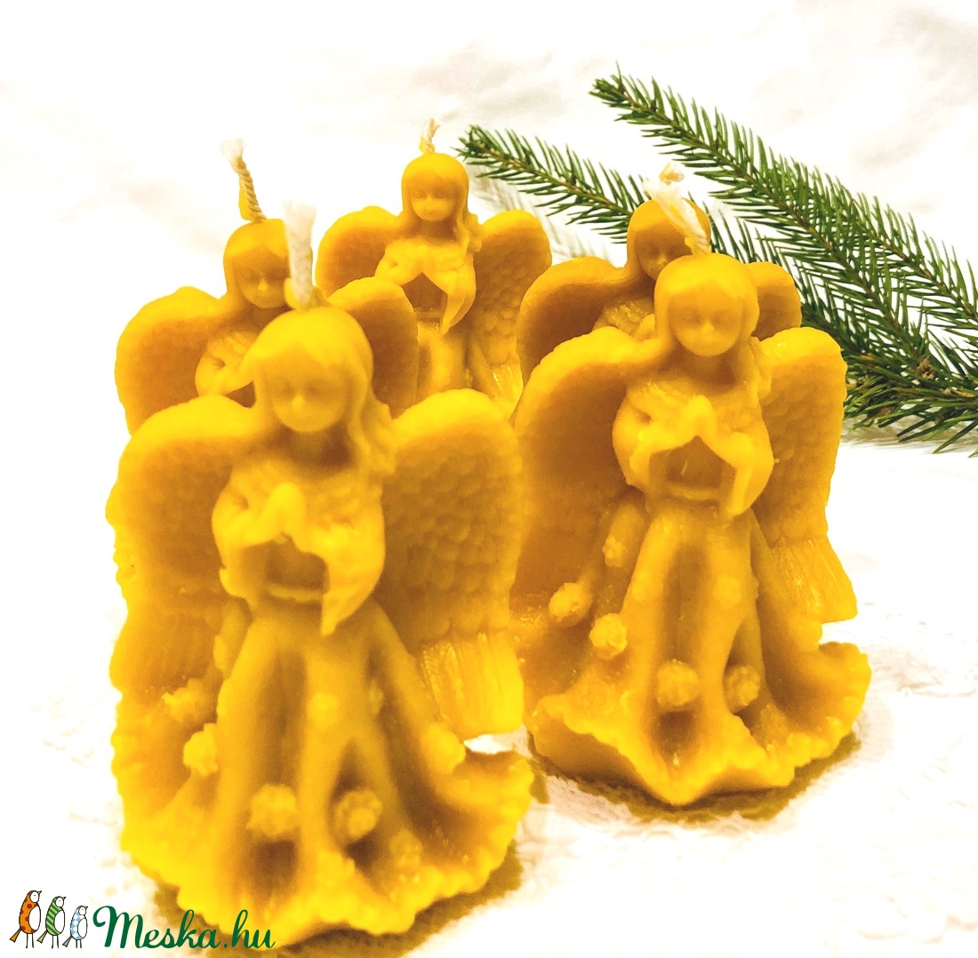 Angyalka illóolajos méhviaszból 9 cm magas - adventi díszek - adventi gyertyadíszek és koszorúdíszek - adventi díszek - Meska.hu Angyalka illóolajos méhviaszból 9 cm magas - adventi díszek - adventi gyertyadíszek és koszorúdíszek - adventi díszek - Meska.hu