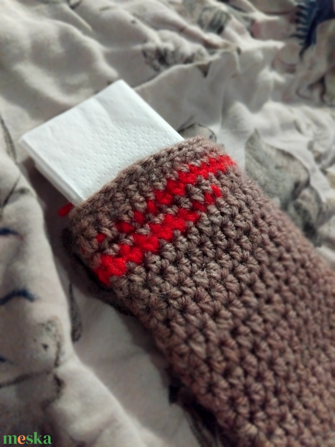 Zsepitartó, piros csík - táska & tok - pénztárca & más tok - zsebkendőtartó tok - Meska.hu