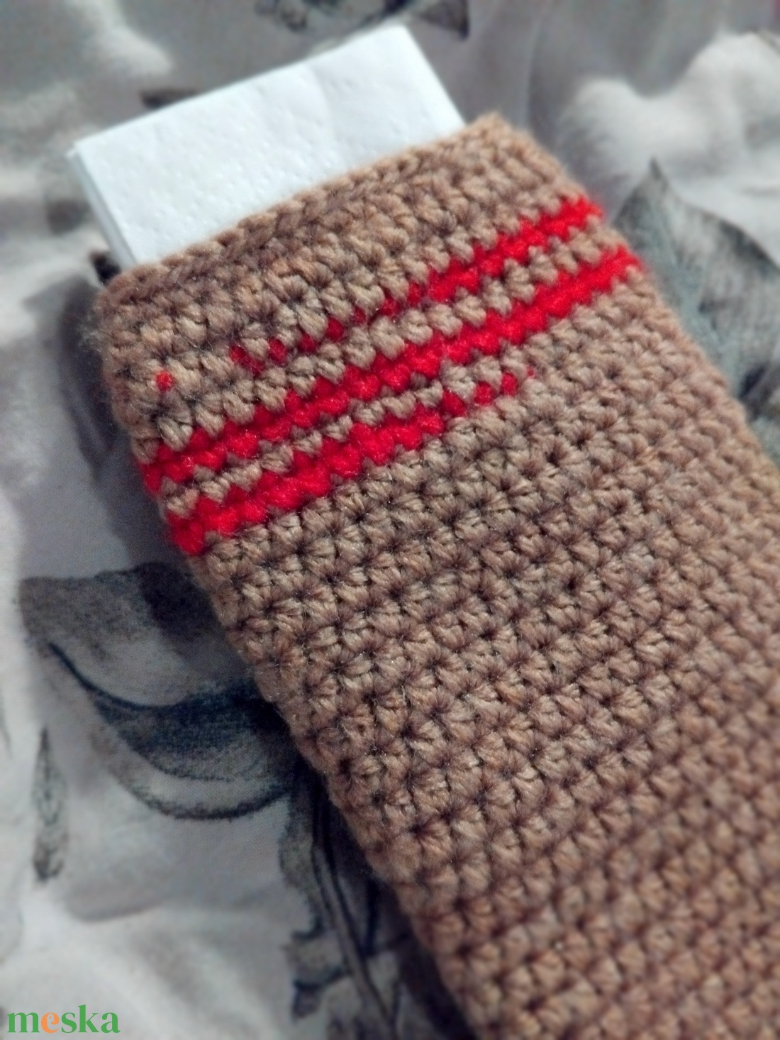 Zsepitartó, piros csíkkal - táska & tok - pénztárca & más tok - zsebkendőtartó tok - Meska.hu