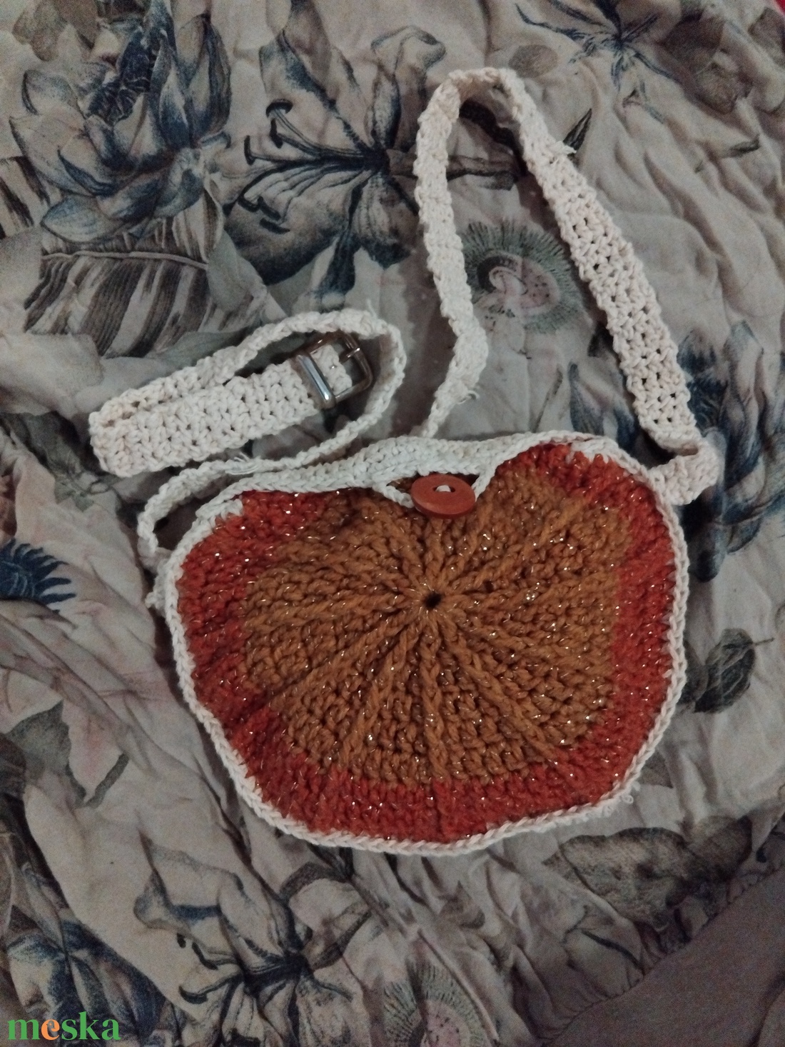 Horgolt övtáska, okker - táska & tok - övtáska - Meska.hu