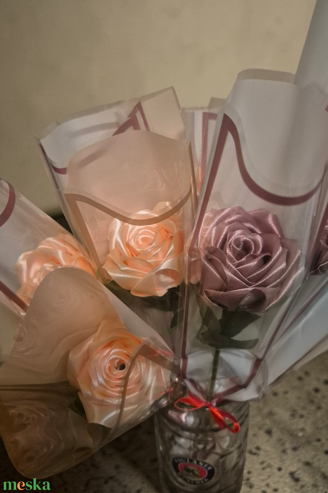 Rózsa - otthon & életmód - virágdekoráció - virágok - szálas virág - Meska.hu