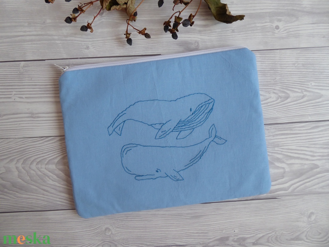 Hímzett kék bálna cet neszeszer - táska & tok - neszesszer - Meska.hu