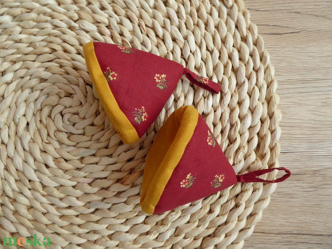 Edényfogó fül - otthon & életmód - konyhafelszerelés, tálalás - konyhai textil - edényfogó & edényfedő - Meska.hu