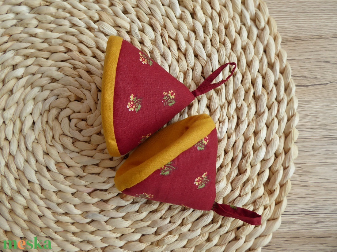 Edényfogó fül - otthon & életmód - konyhafelszerelés, tálalás - konyhai textil - edényfogó & edényfedő - Meska.hu