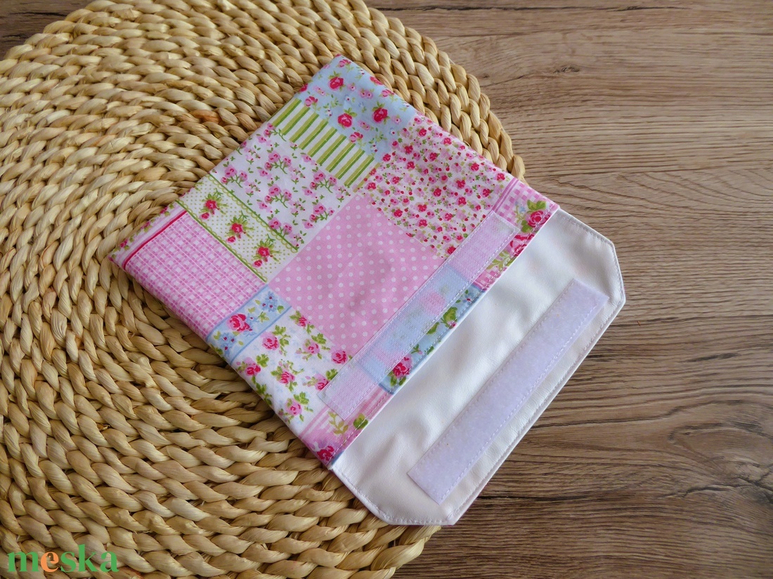 Rózsaszín patchwork mintás szendvicstartó újraszalvéta nowaste - táska & tok - uzsonna- & ebéd tartó - szendvics csomagoló - Meska.hu