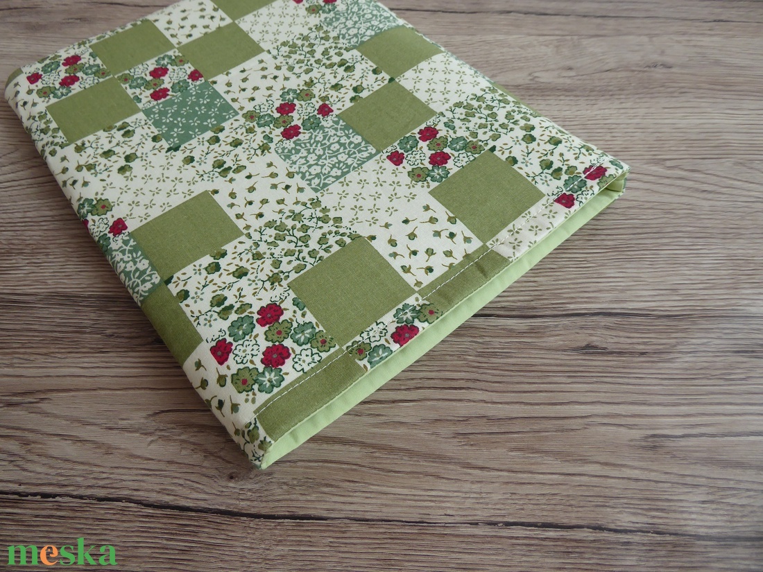 Patchwork mintás könyvtok, tablettok - könyv & zene - könyvtok - Meska.hu Patchwork mintás könyvtok, tablettok - könyv & zene - könyvtok - Meska.hu