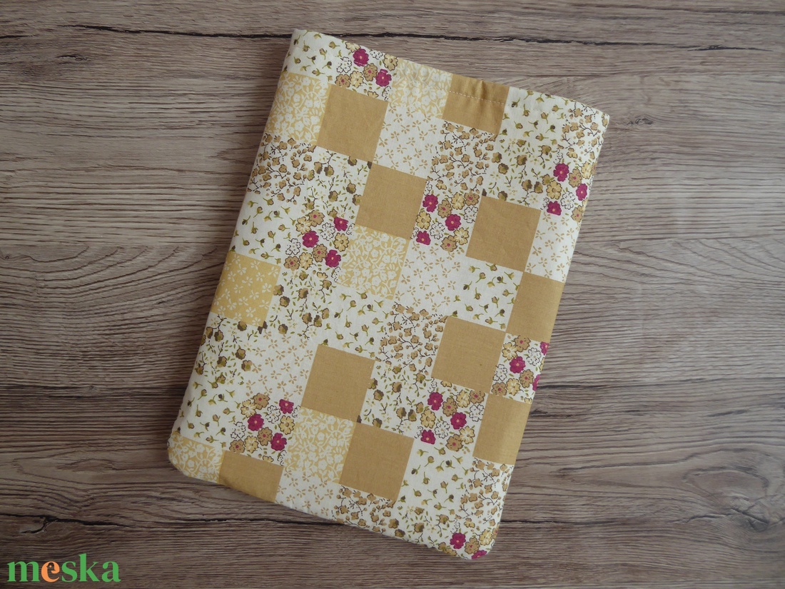 Patchwork mintás könyvtok, tablettok - könyv & zene - könyvtok - Meska.hu