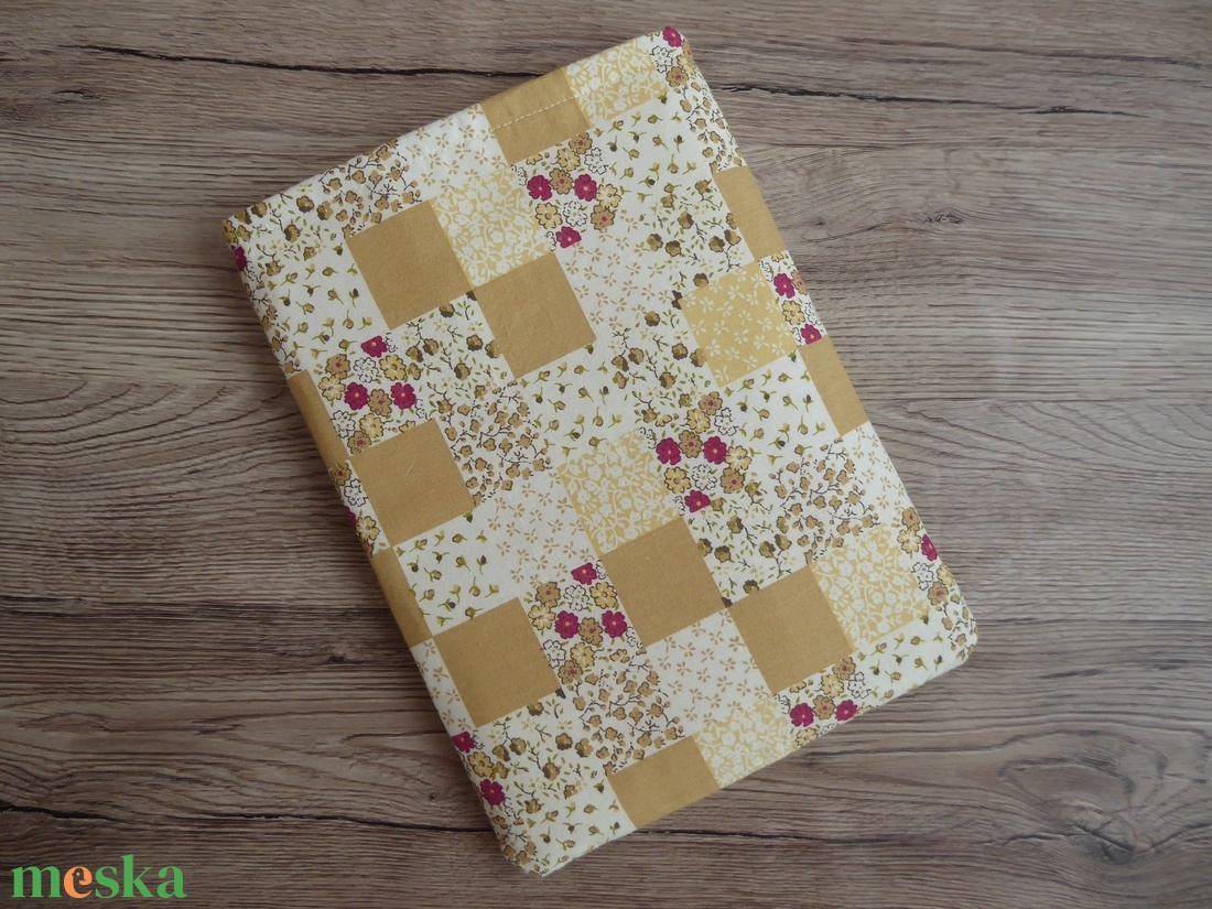 Patchwork mintás könyvtok, tablettok - könyv & zene - könyvtok - Meska.hu