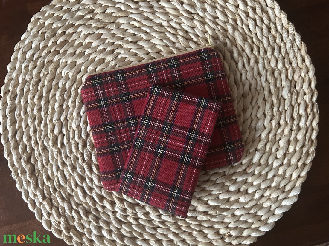 Kockás neszeszer és zsepitartó szett - táska & tok - táska szett - Meska.hu