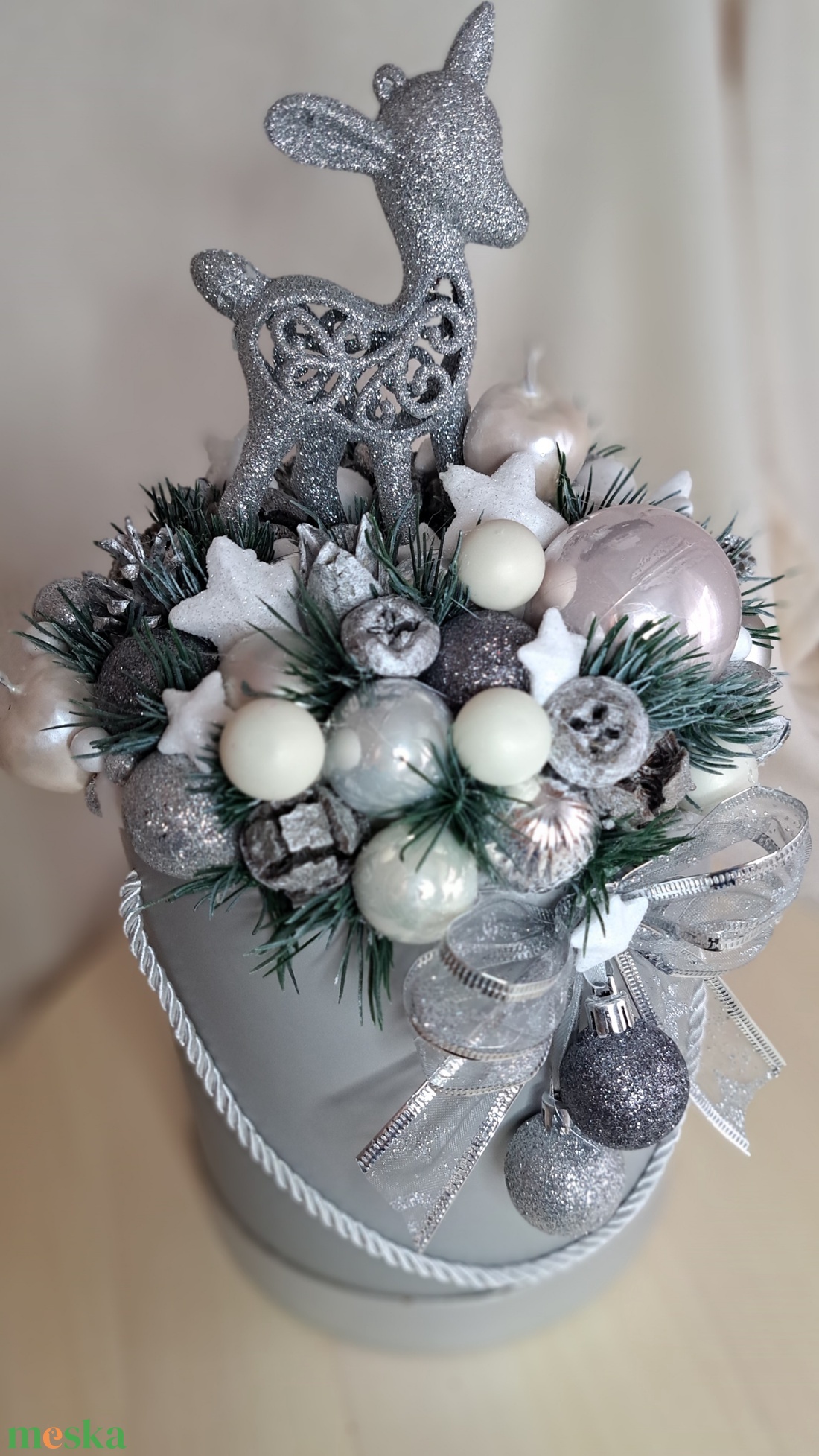 Adventi csillogó ezüst őzikés asztaldísz - karácsony - adventi díszek - adventi asztaldísz - Meska.hu