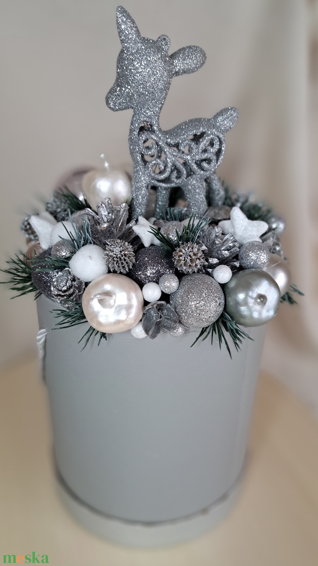 Adventi csillogó ezüst őzikés asztaldísz - karácsony - adventi díszek - adventi asztaldísz - Meska.hu