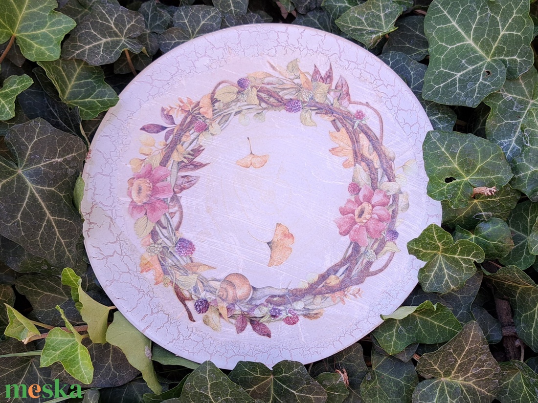 Festett üvegtál vintage stílusban - otthon & életmód - dekoráció - asztal és polc dekoráció - dekorációs tál, tartó - Meska.hu Festett üvegtál vintage stílusban - otthon & életmód - dekoráció - asztal és polc dekoráció - dekorációs tál, tartó - Meska.hu