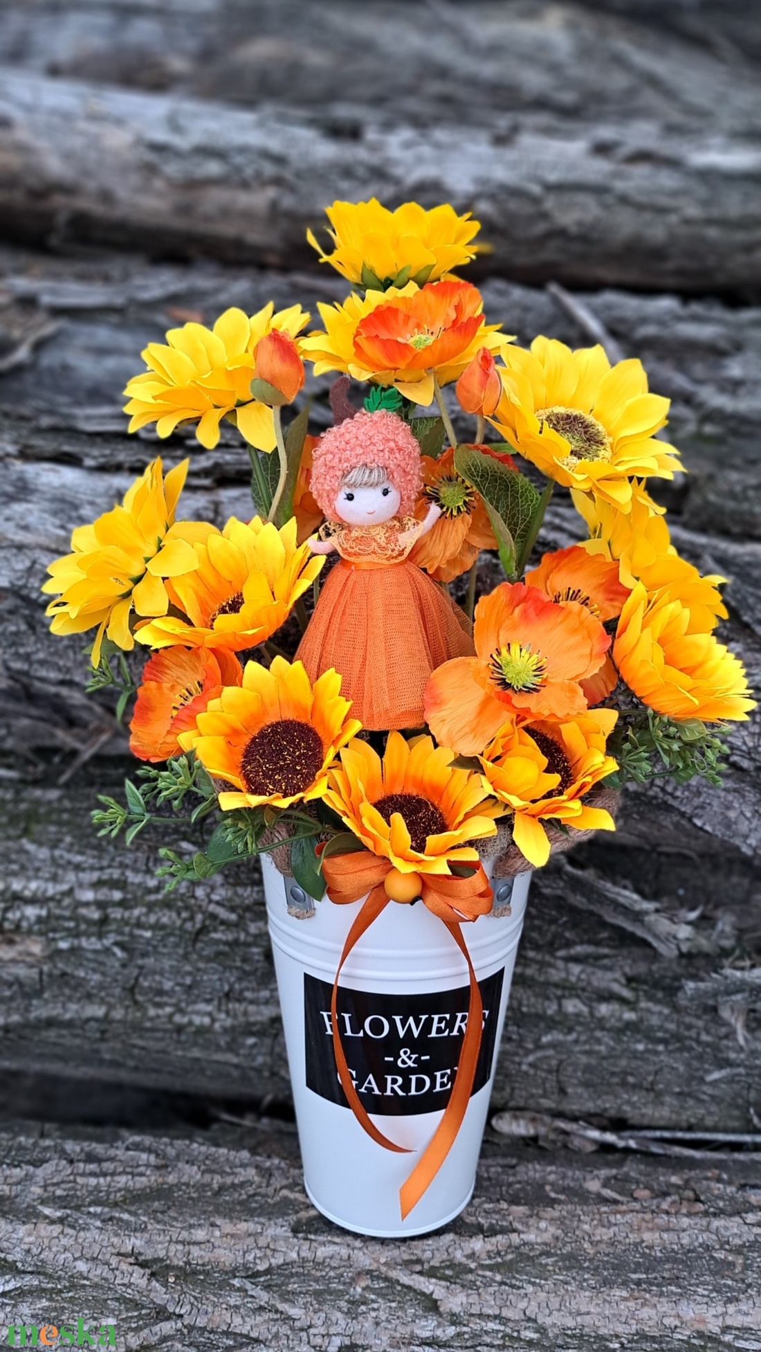 Őszi asztali dekoráció ősztündér és napraforgóval - otthon & életmód - dekoráció - asztal és polc dekoráció - asztaldísz - Meska.hu Őszi asztali dekoráció ősztündér és napraforgóval - otthon & életmód - dekoráció - asztal és polc dekoráció - asztaldísz - Meska.hu