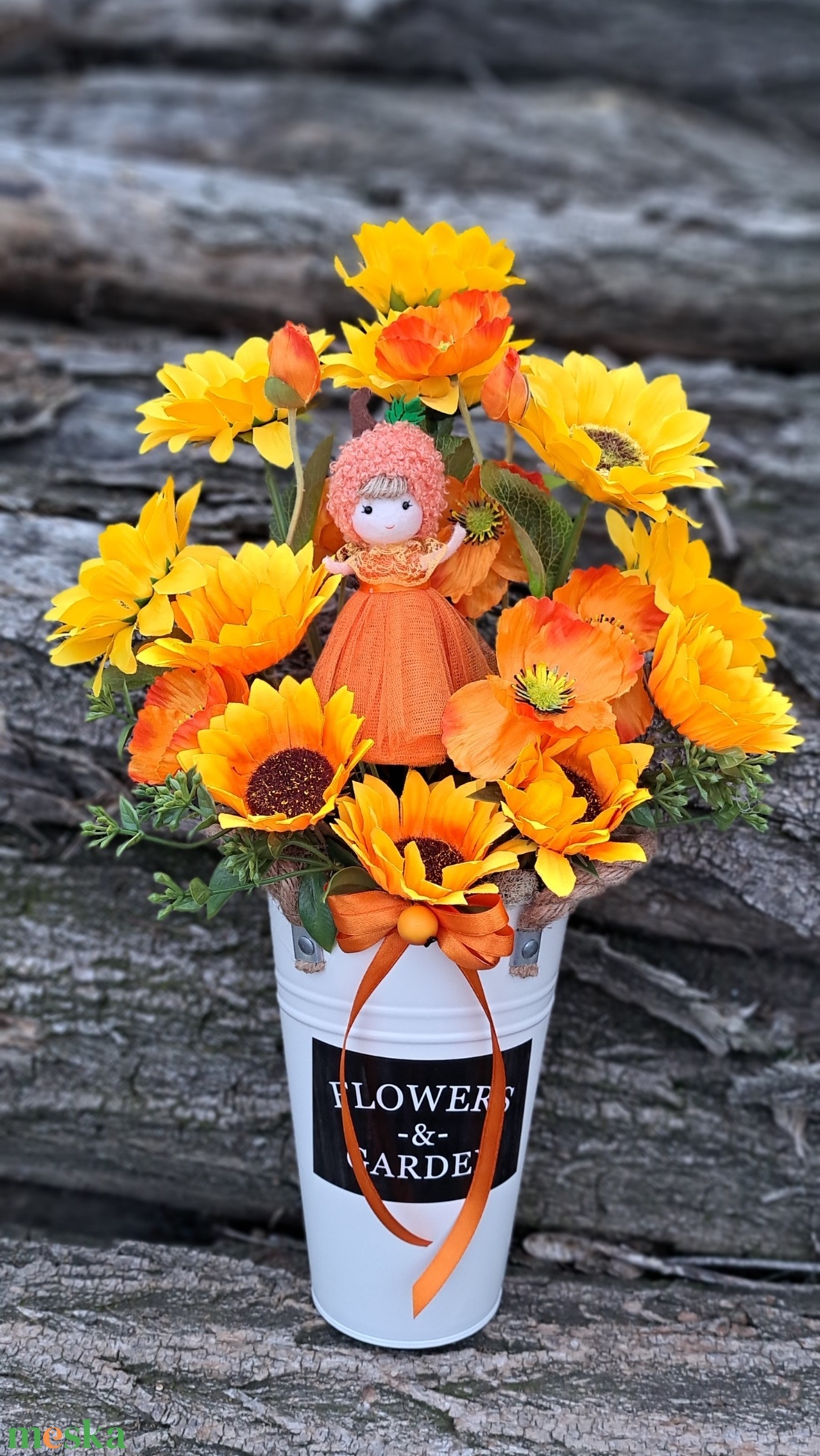 Őszi asztali dekoráció ősztündér és napraforgóval - otthon & életmód - dekoráció - asztal és polc dekoráció - asztaldísz - Meska.hu Őszi asztali dekoráció ősztündér és napraforgóval - otthon & életmód - dekoráció - asztal és polc dekoráció - asztaldísz - Meska.hu