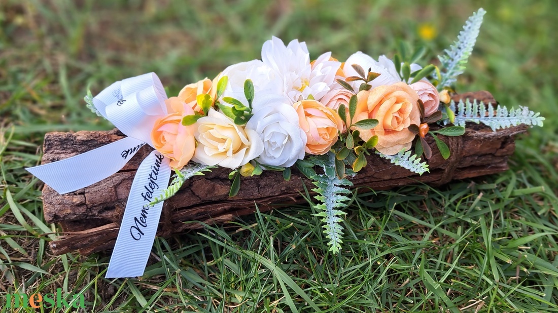 Kegyeleti sírdísz fakéreg alapon - otthon & életmód - vallás - temetkezési tárgy - sírdísz, kegyeleti dísz - Meska.hu