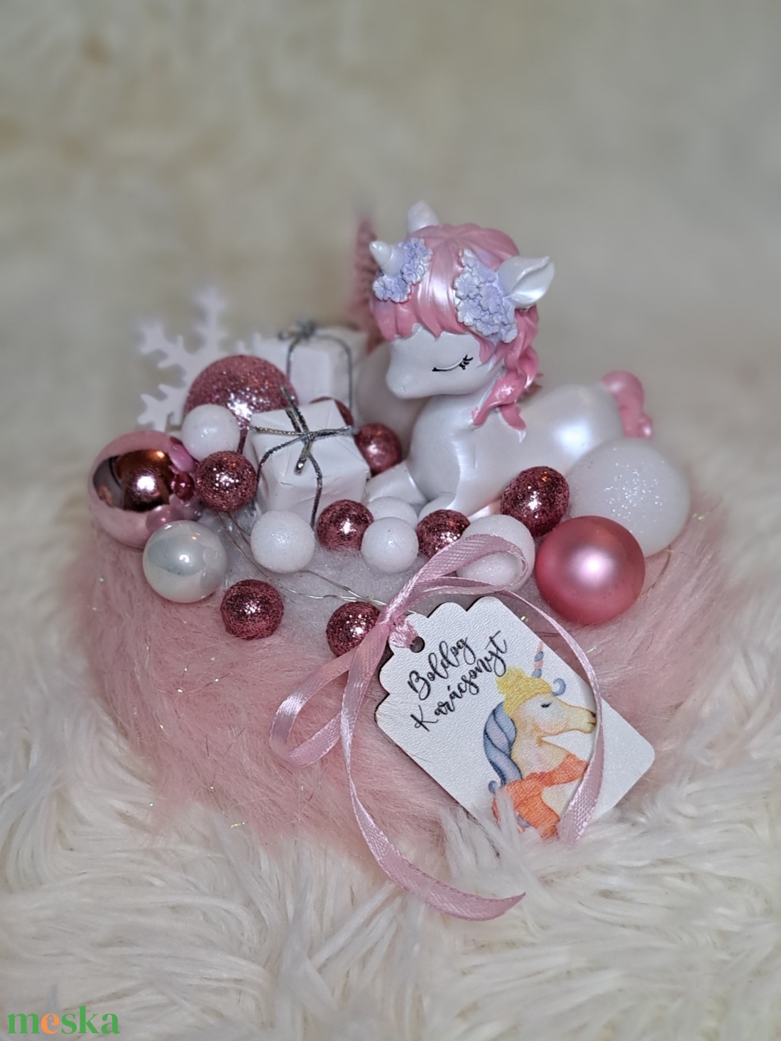 Kislányos adventi asztaldísz LED világítással unikornissal - karácsony - adventi díszek - adventi asztaldísz - Meska.hu