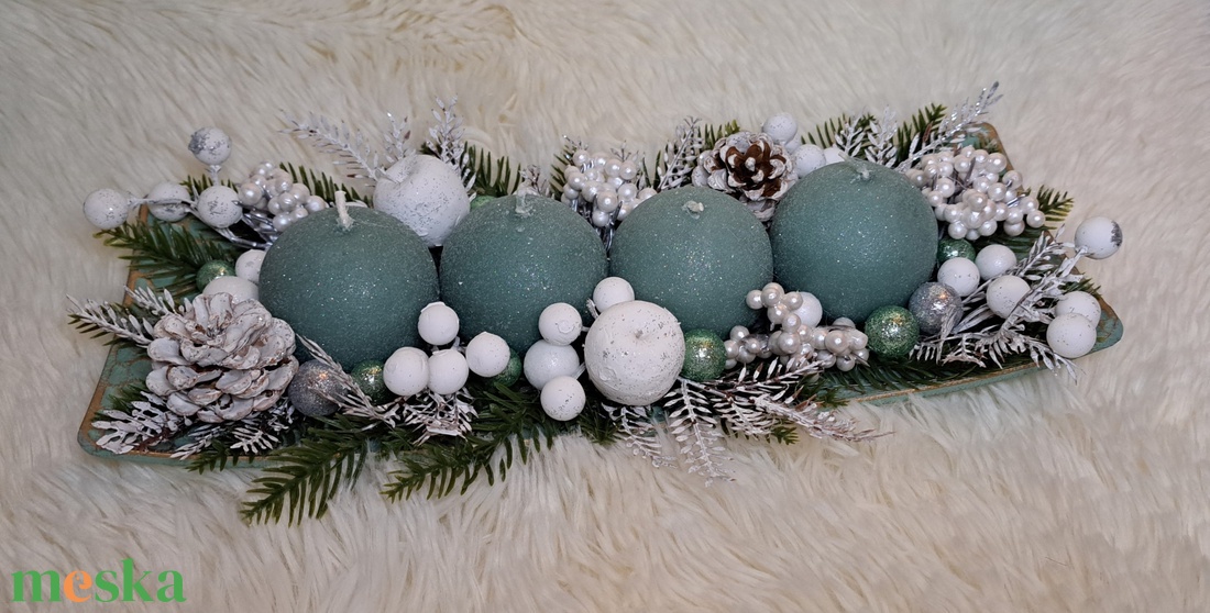 Gyertyás adventi asztaldísz menta-fehér színekben - karácsony - adventi díszek - adventi asztaldísz - Meska.hu
