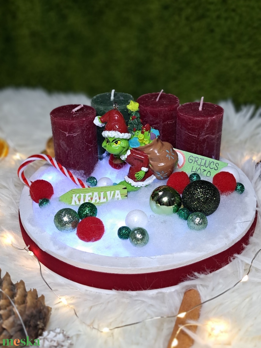 Grincs gyertyás asztaldísz LED világítással - karácsony - adventi díszek - adventi asztaldísz - Meska.hu