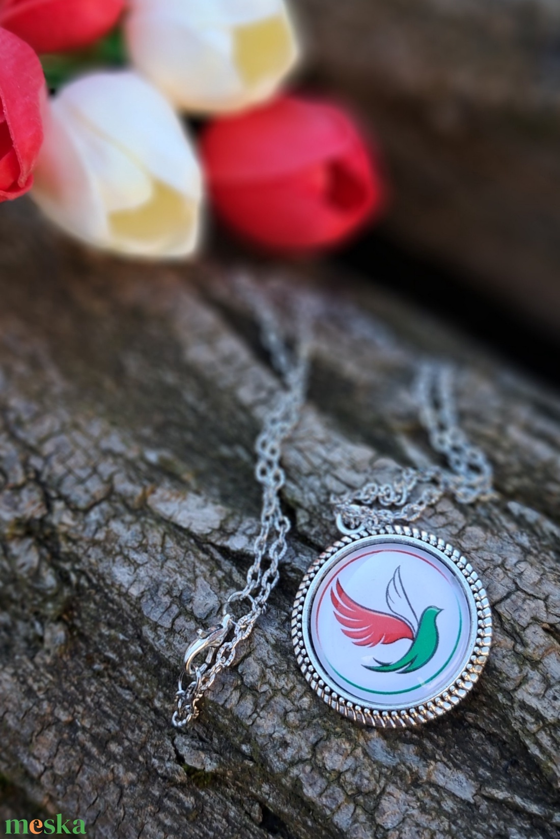 Nyaklánc békegalamb motivummal - ékszer - ékszerszett - Meska.hu