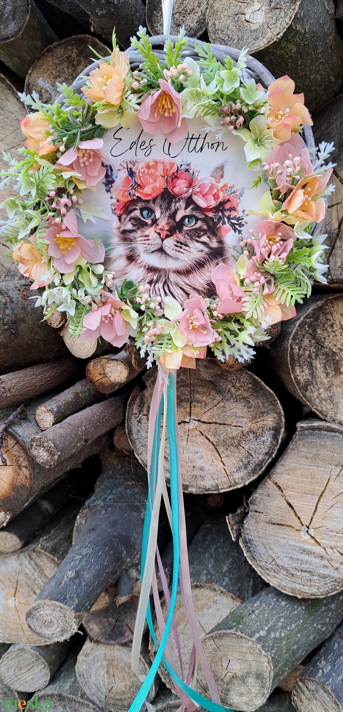 Kopogtató cicás képpel édes otthon felirattal - otthon & életmód - dekoráció - ajtó- és ablak dekoráció - ajtódísz & kopogtató - Meska.hu