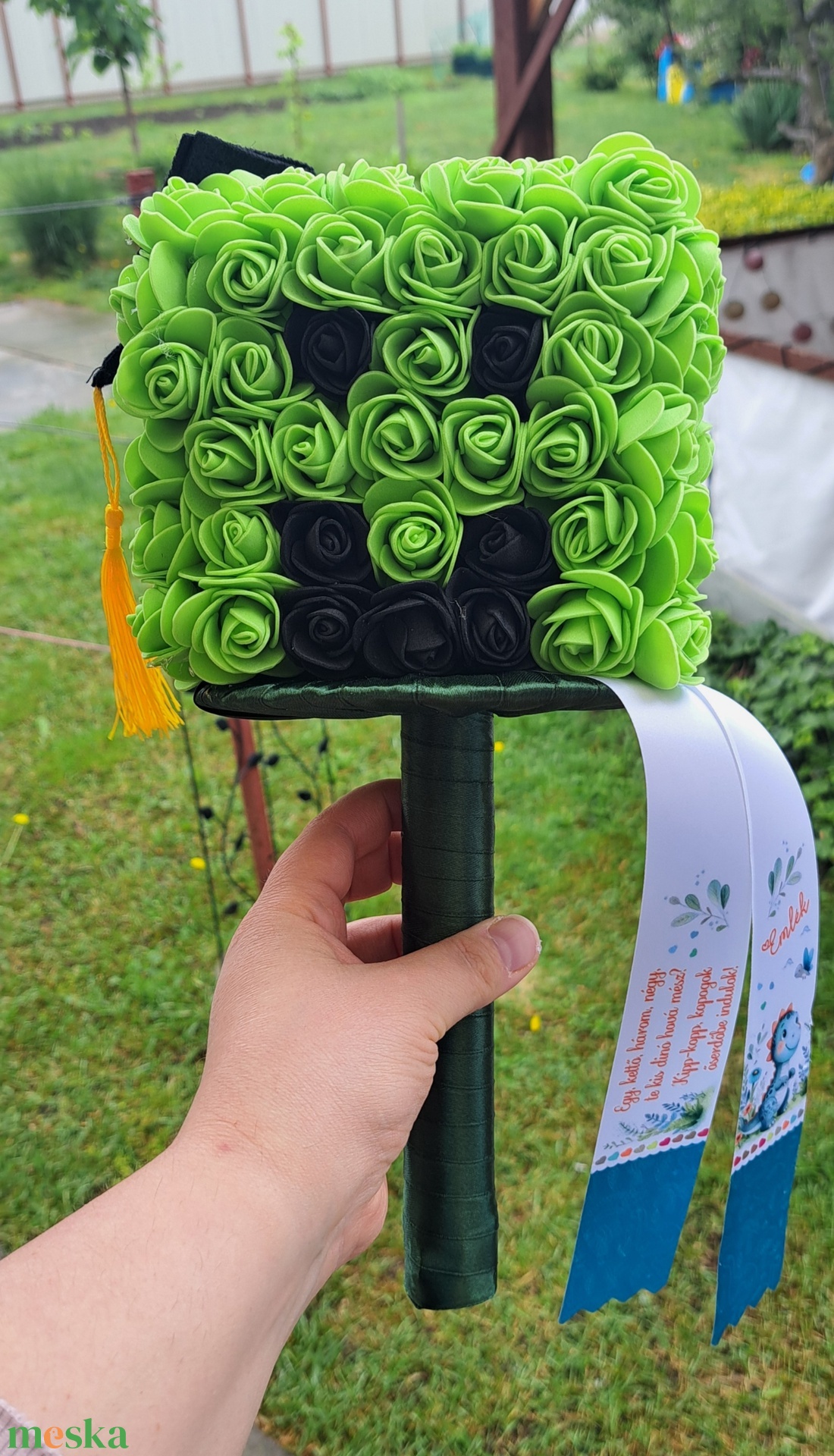 Minecraft jellegű ballagási csokor - otthon & életmód - virágdekoráció - virágok - virágcsokor - Meska.hu