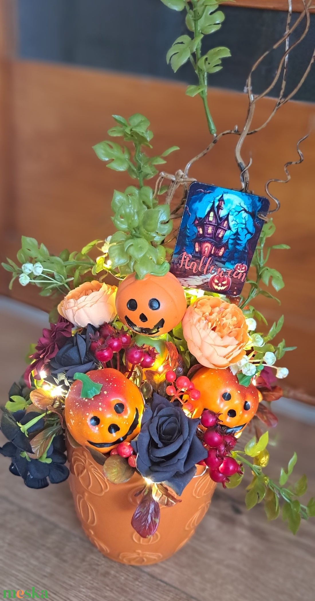 Halloween tökös asztaldísz világító LED fényekkel - otthon & életmód - dekoráció - halloween - halloweeni asztaldísz - Meska.hu