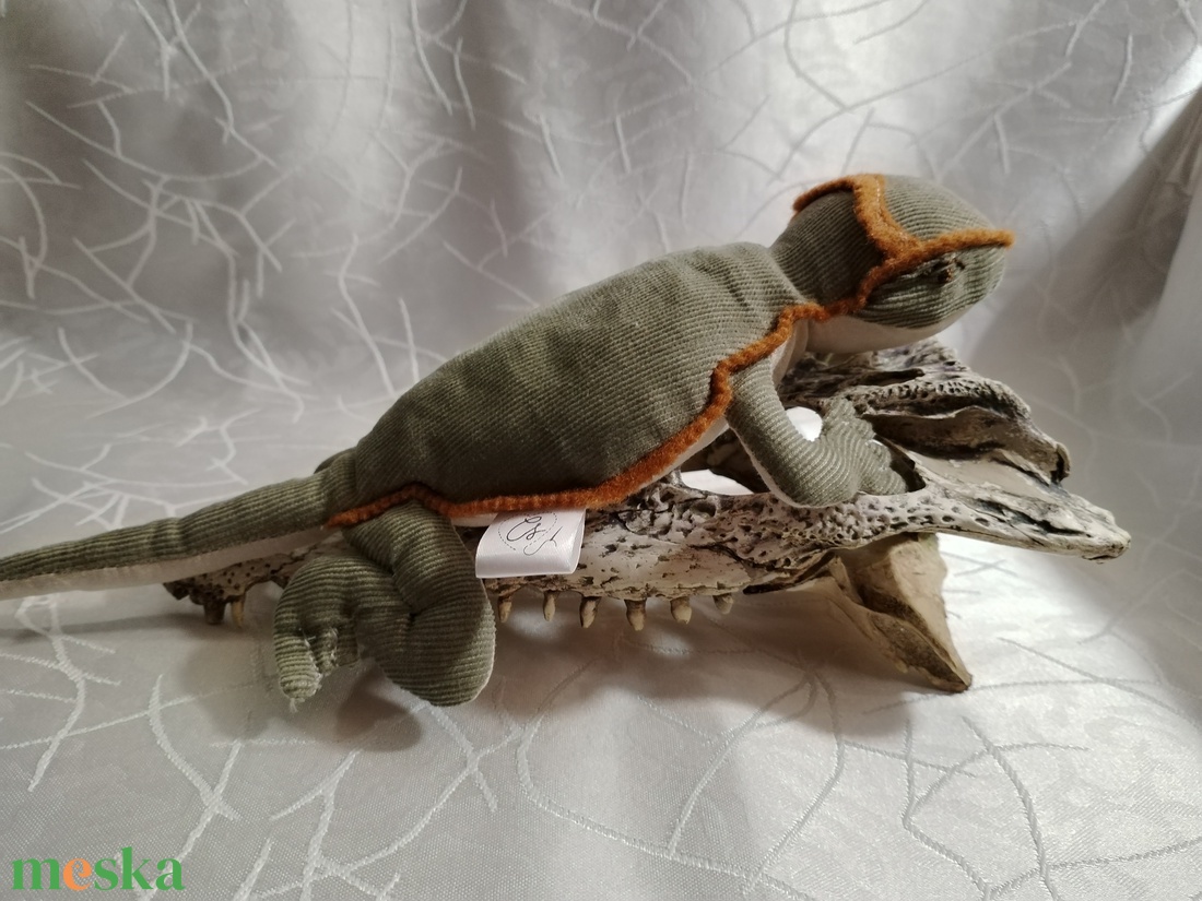Szakállas agáma (bearded dragon) - játék & sport - plüssállat & játékfigura - plüss sárkány - Meska.hu Szakállas agáma (bearded dragon) - játék & sport - plüssállat & játékfigura - plüss sárkány - Meska.hu