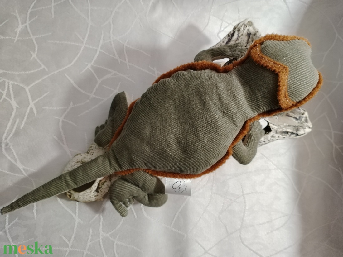 Szakállas agáma (bearded dragon) - játék & sport - plüssállat & játékfigura - plüss sárkány - Meska.hu Szakállas agáma (bearded dragon) - játék & sport - plüssállat & játékfigura - plüss sárkány - Meska.hu